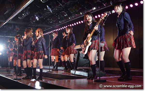 AKB48「友よ」ステージ写真