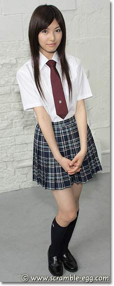 田中柚里佳 制服画像1