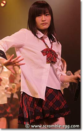 山本彩