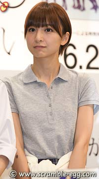 篠田麻里子