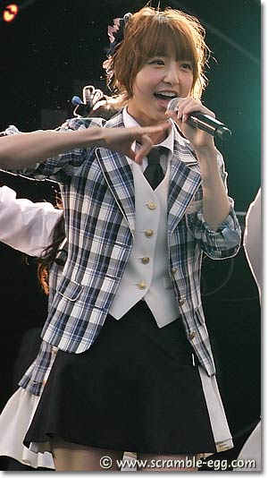 篠田麻里子