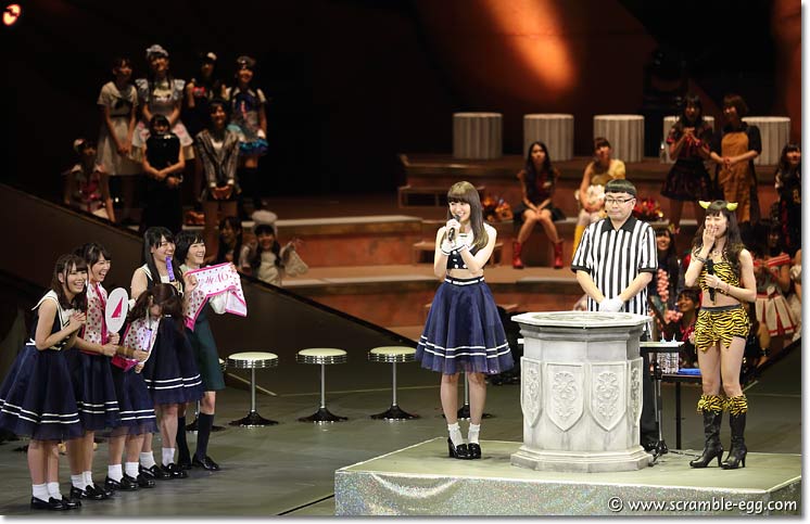 小嶋陽菜 vs 渡辺美優紀