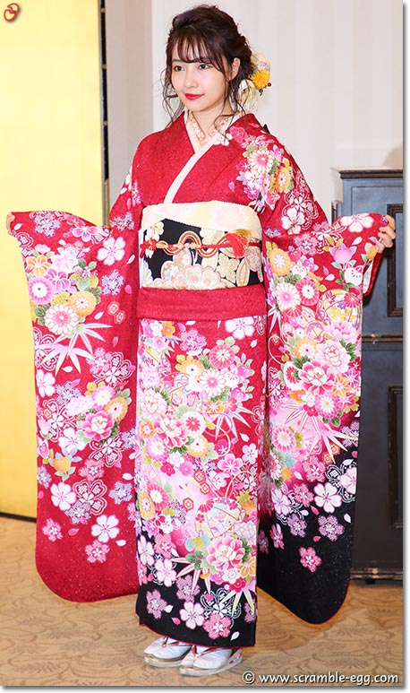 村瀬紗英 晴れ着写真