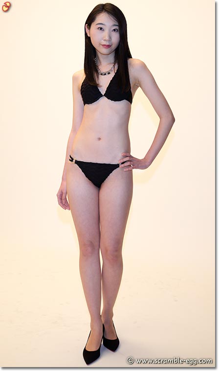 佐藤愛美 水着画像