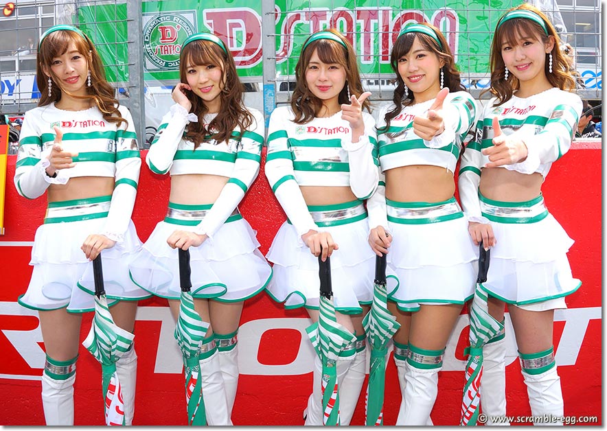 林紗久羅、小越しほみ、宮本りお、霧島聖子、中村比菜