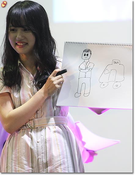 前田彩佳