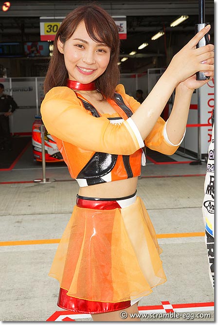 成田まい