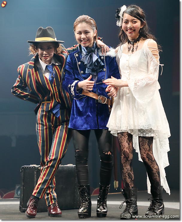 高柳明音、佐藤佳穂、野島樺乃