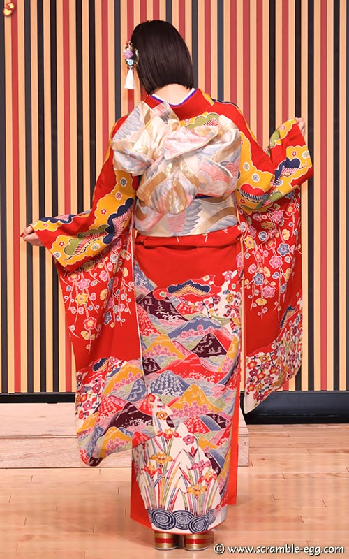 豊永阿紀 後ろ姿